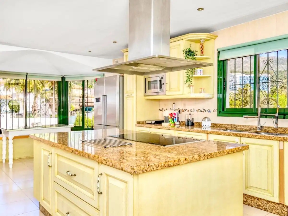 Kitchen of Houses for rent in Marbella  with Air Conditioner, Heating and Private garden
