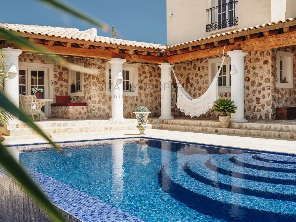 Piscina de Casa o xalet de lloguer en Santa Eulària des Riu