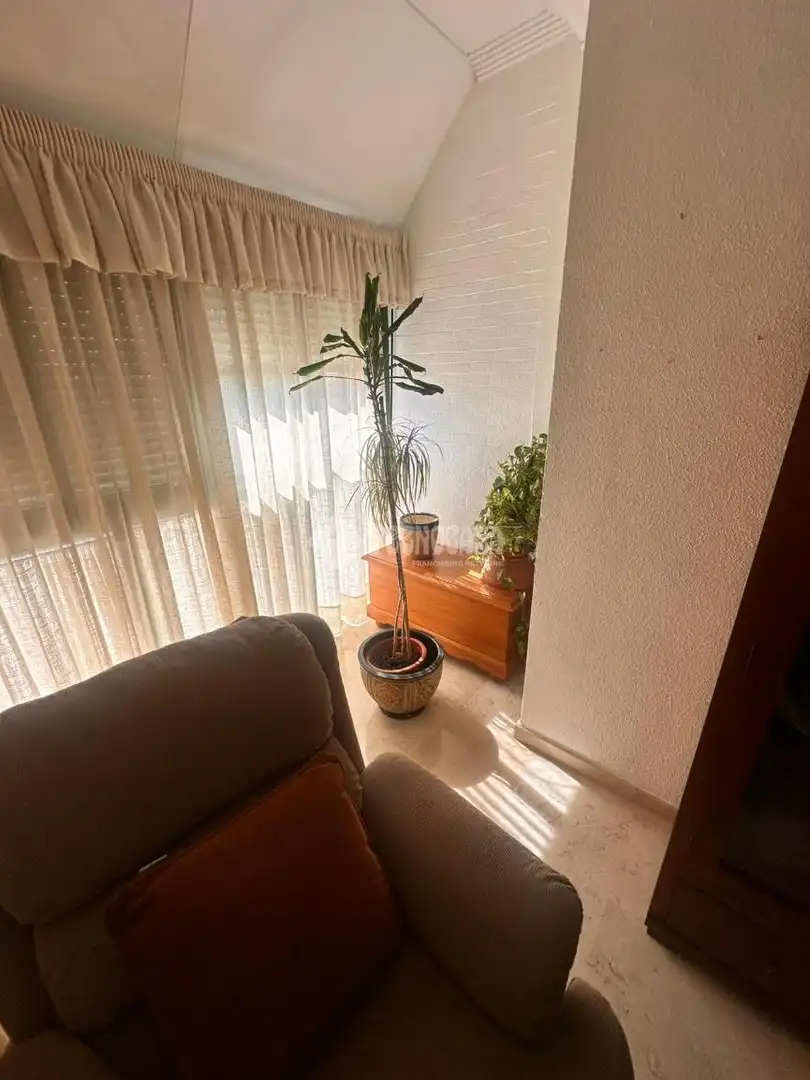 Sala d'estar de Pis en venda en Sevilla amb Aire condicionat
