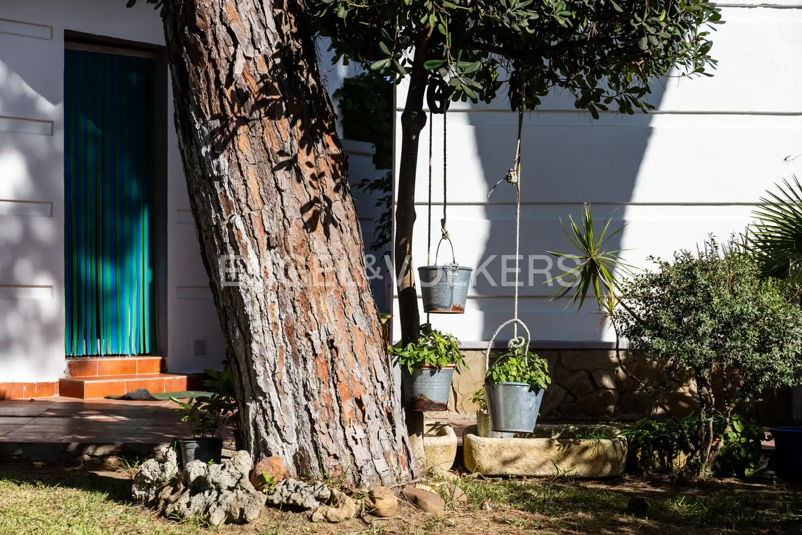 Jardí de Casa o xalet en venda en Conil de la Frontera amb Aire condicionat, Calefacció i Jardí privat