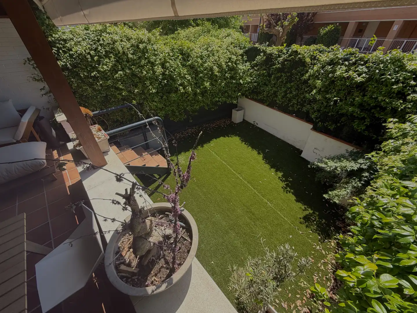 Jardí de Casa adosada en venda en Club de Campo amb Aire condicionat, Calefacció i Jardí privat