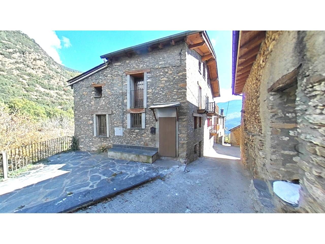 Exterior view of House or chalet for sale in Les Valls de Valira  with Terrace