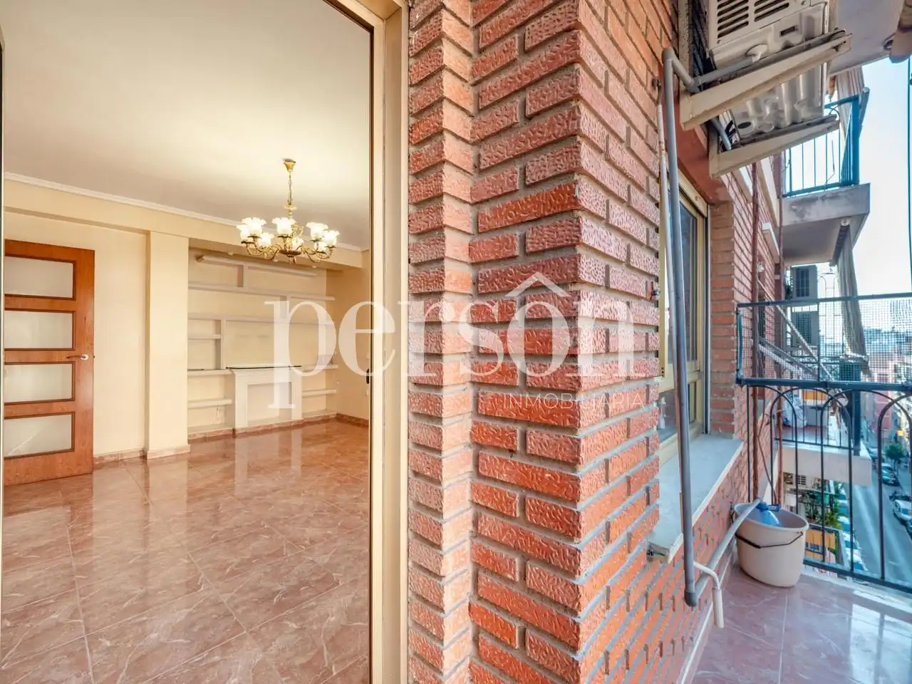 Flat with terrace for sale in Avinguda del Sud, imagen 3