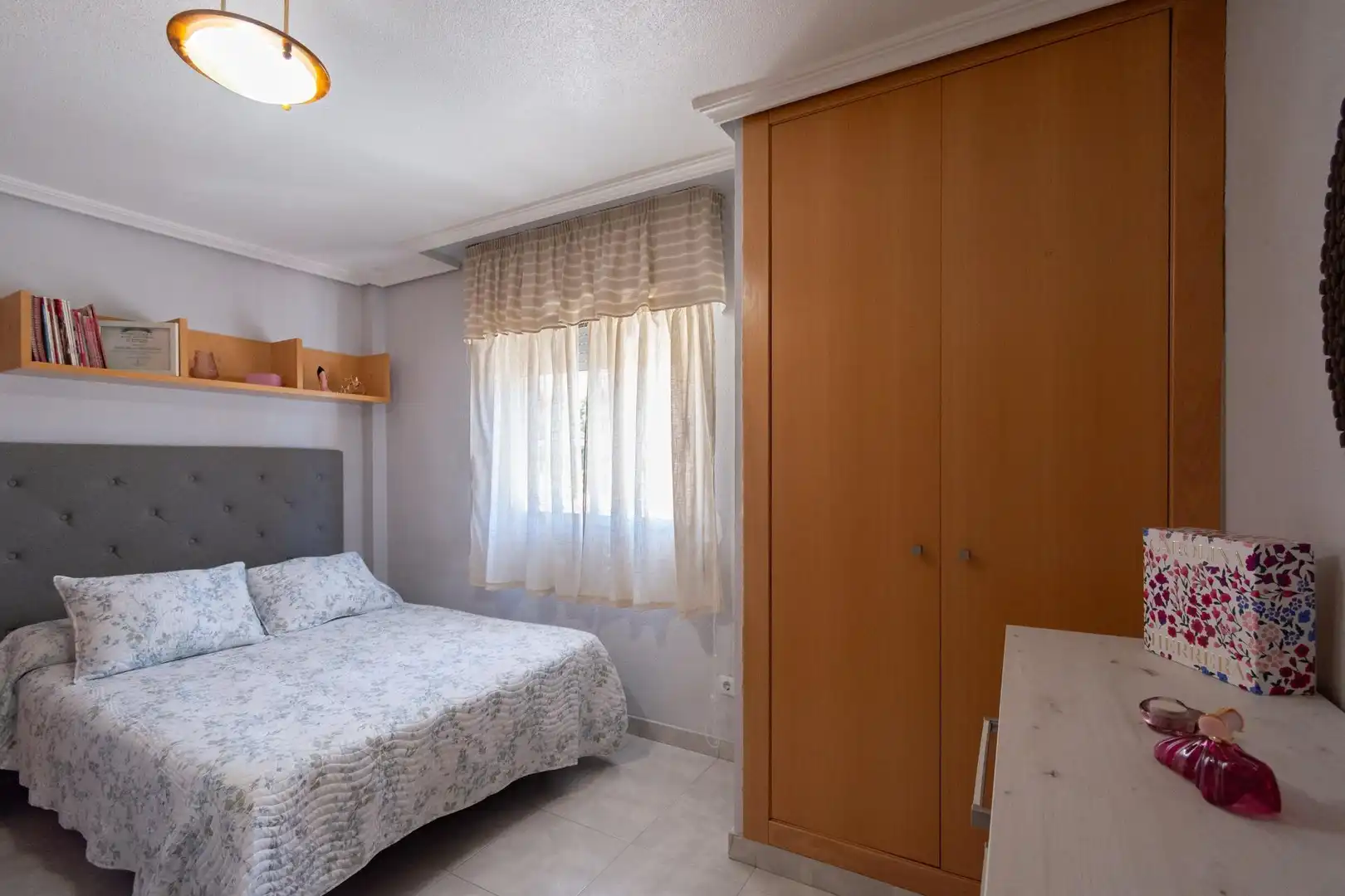 Habitación de Casa adosada en venta en Cartagena con Aire acondicionado, Calefacción y Jardín privado