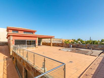 Vista exterior de Casa o xalet en venda en Telde amb Terrassa, Traster i Piscina