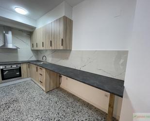 Kitchen of Apartment to rent in Balaguer