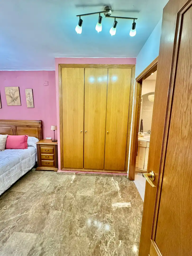 Schlafzimmer von Wohnung zum Verkauf in Valencia mit Klimaanlage