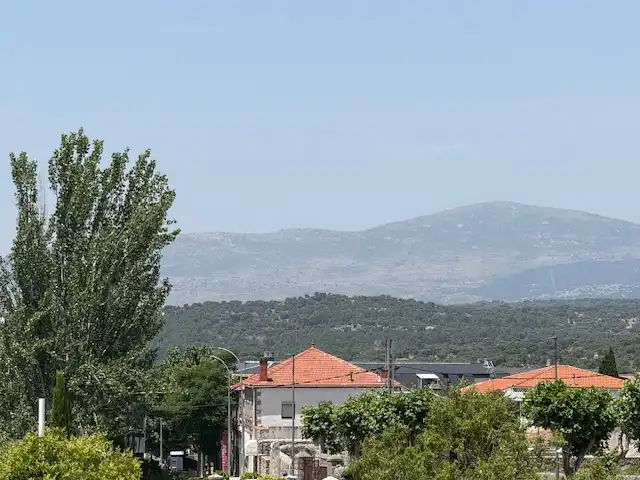 Außenansicht von Residential zum Verkauf in Valdemorillo