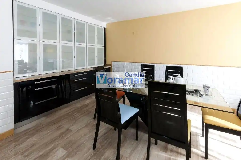 Esszimmer von Maisonette zur Miete in Gandia mit Klimaanlage, Heizung und Terrasse