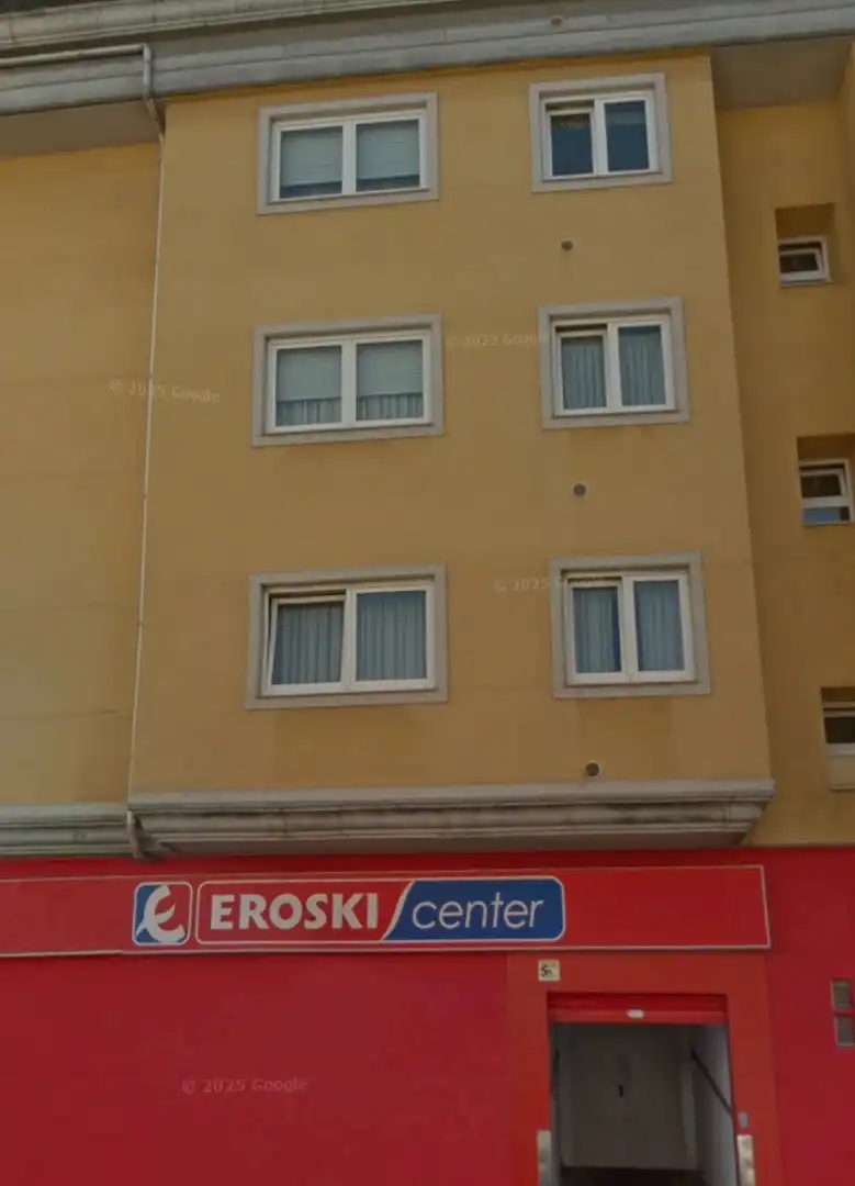 Vista exterior de Pis en venda en Arteixo amb Calefacció, Terrassa i Traster