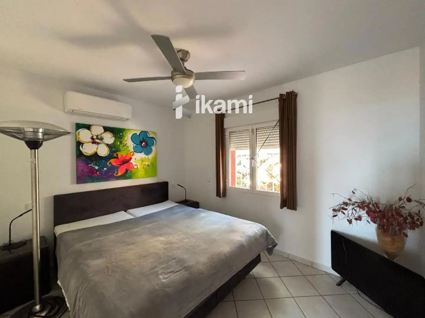 Dormitori de Casa o xalet en venda en Sanet y Negrals amb Aire condicionat, Calefacció i Terrassa