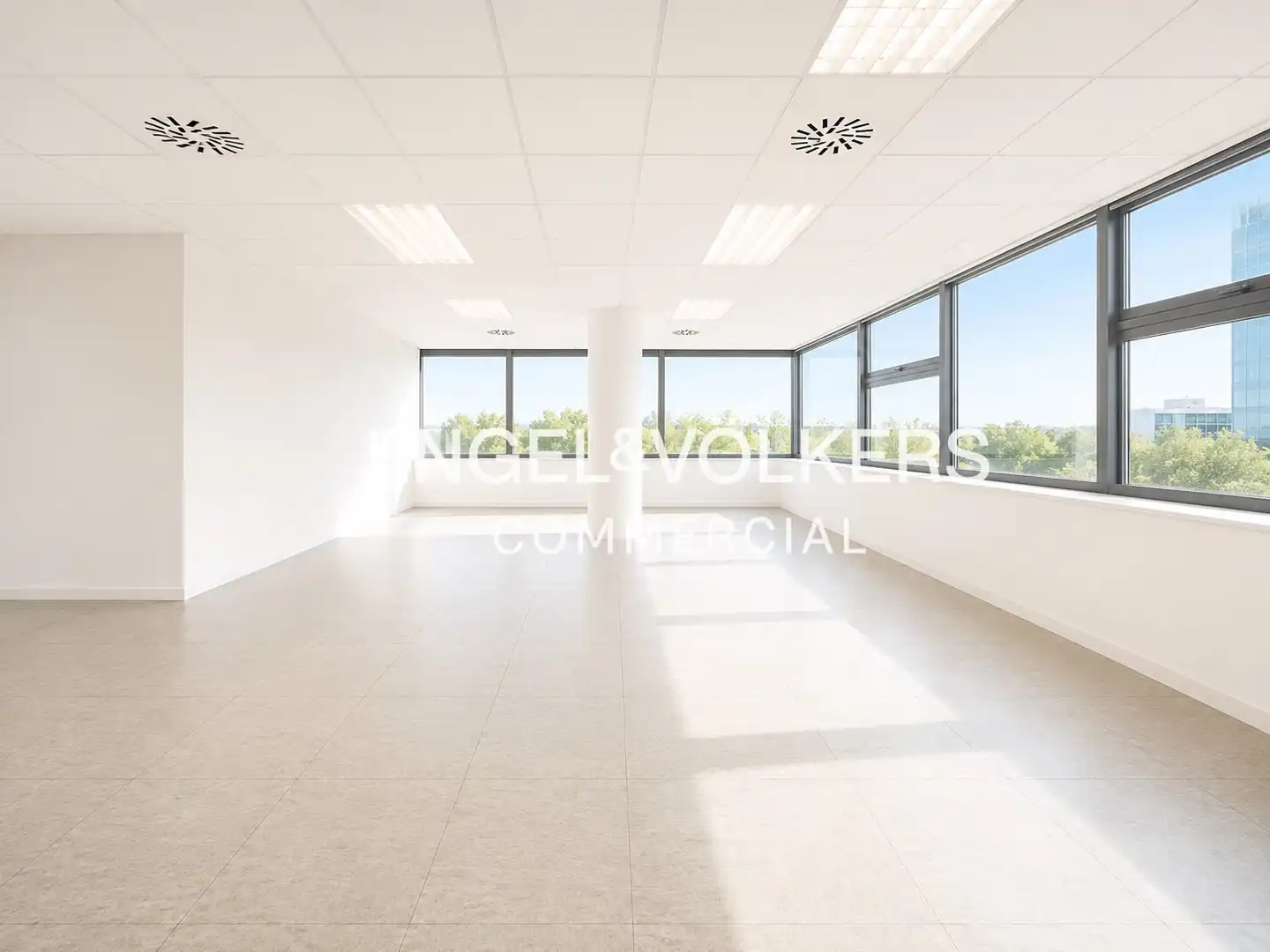 Oficina de alquiler en Sant Joan Despí con Aire acondicionado