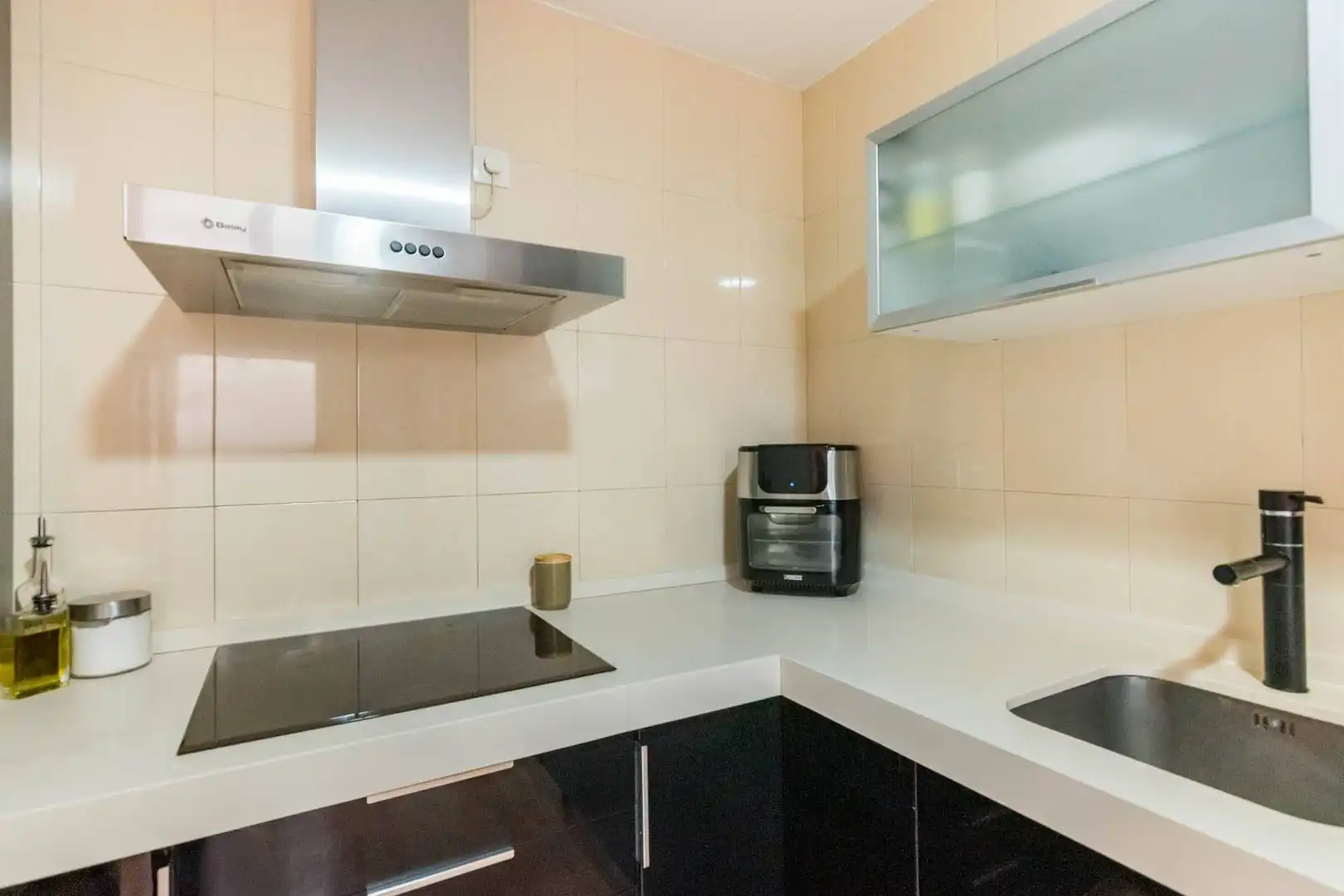 Cuina de Dúplex en venda en Murcia amb Aire condicionat, Calefacció i Jardí privat