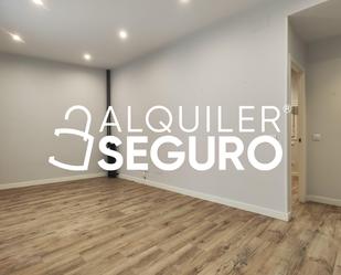 Bedroom of Flat to rent in  Madrid Capital  with Heating