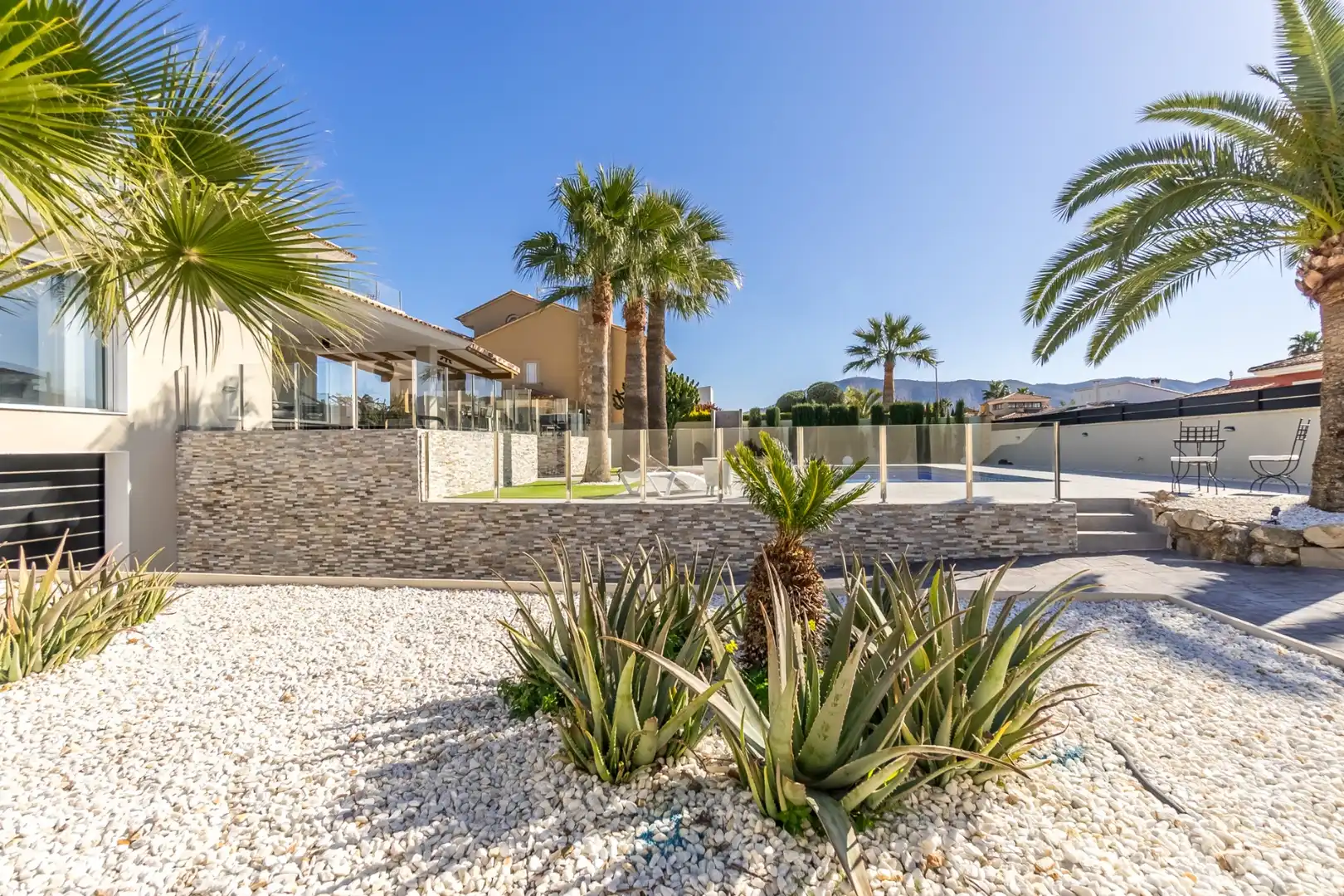 Garden of Houses for sale in L'Alfàs del Pi  with Swimming Pool