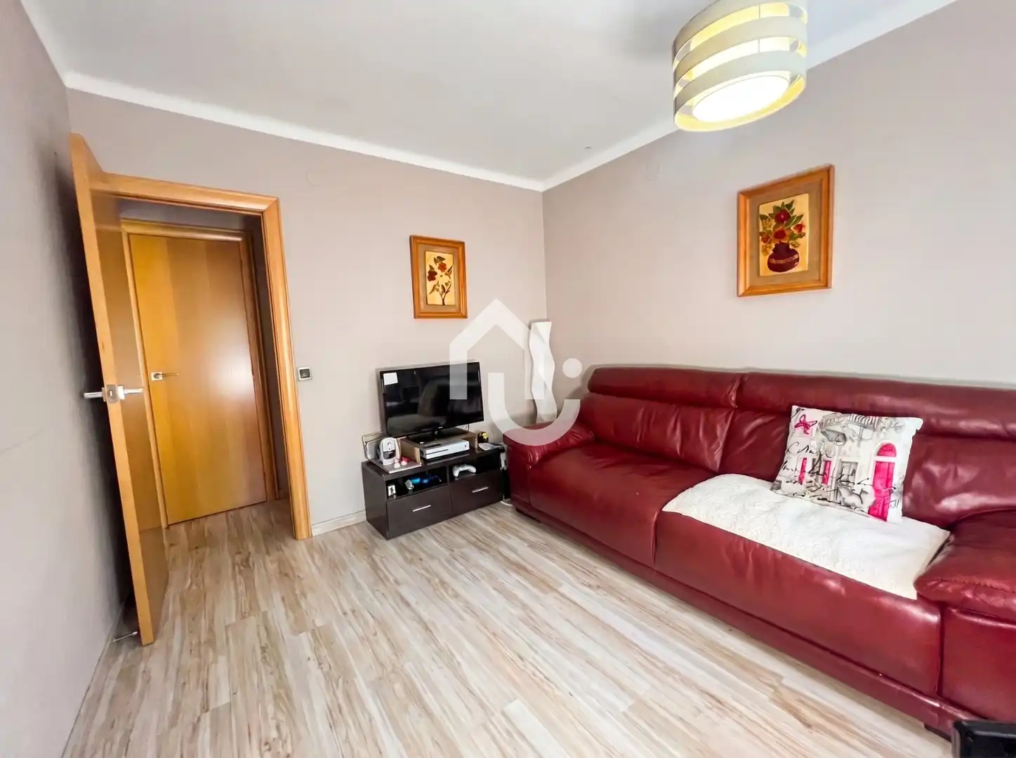 Living room of Flat for sale in Santa Coloma de Gramenet