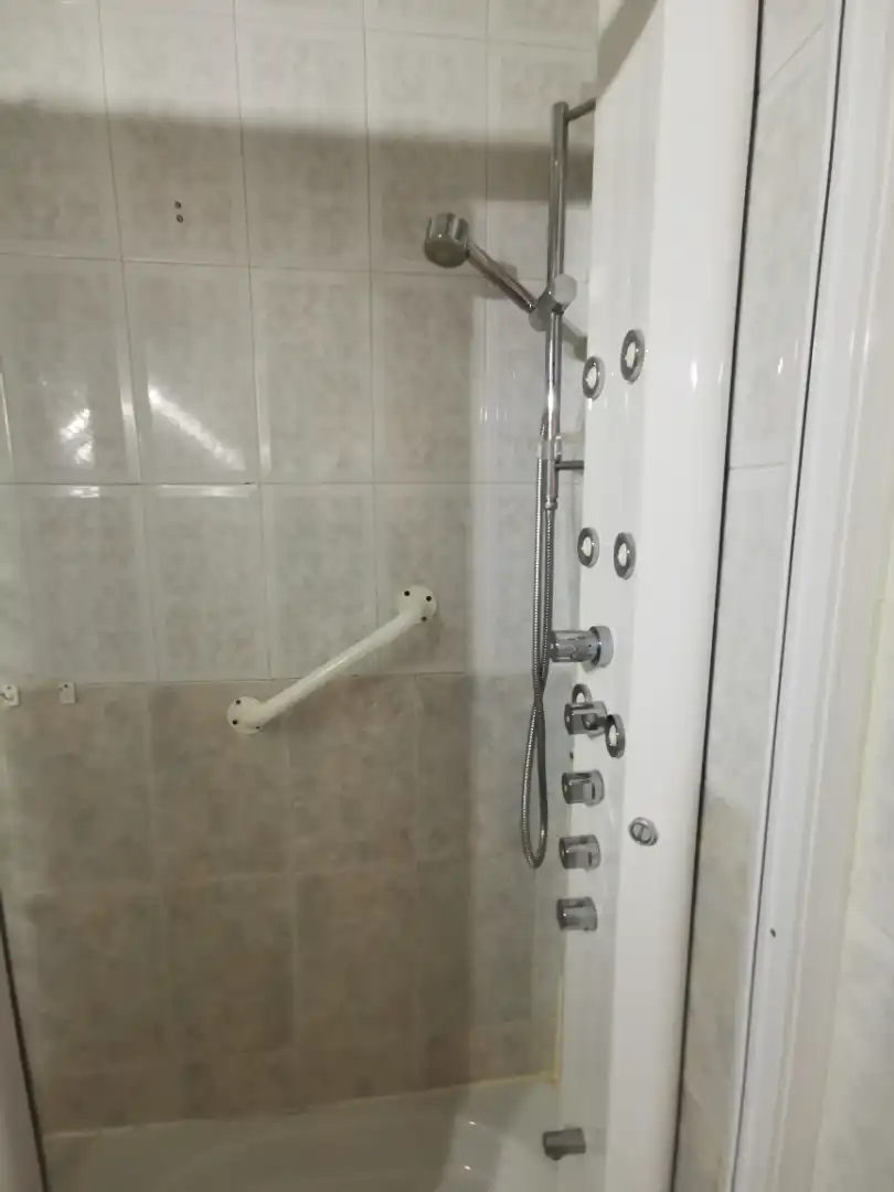 Bany de Pis en venda en Salamanca amb Calefacció, Forn i Balcó