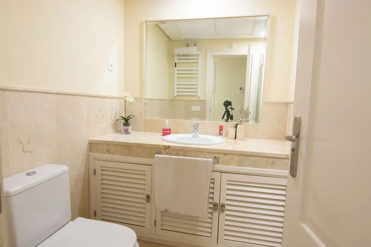 Baño de Piso en venta en Ojén con Trastero y Piscina