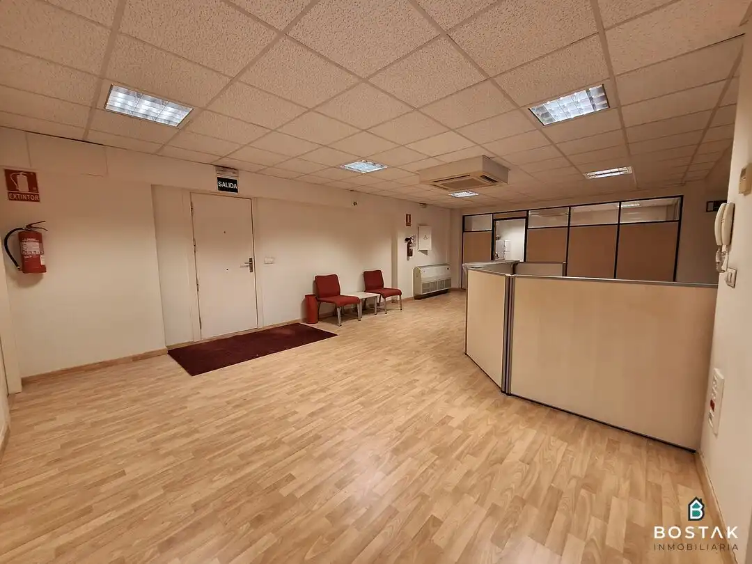 Business premises to rent in Zumalacárregui Etorbidea, imagen 2