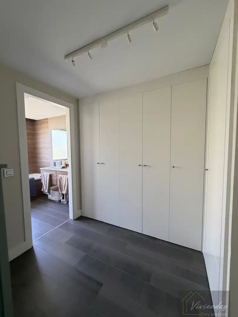 Dormitori de Casa o xalet en venda en Boadilla del Monte amb Aire condicionat, Calefacció i Terrassa