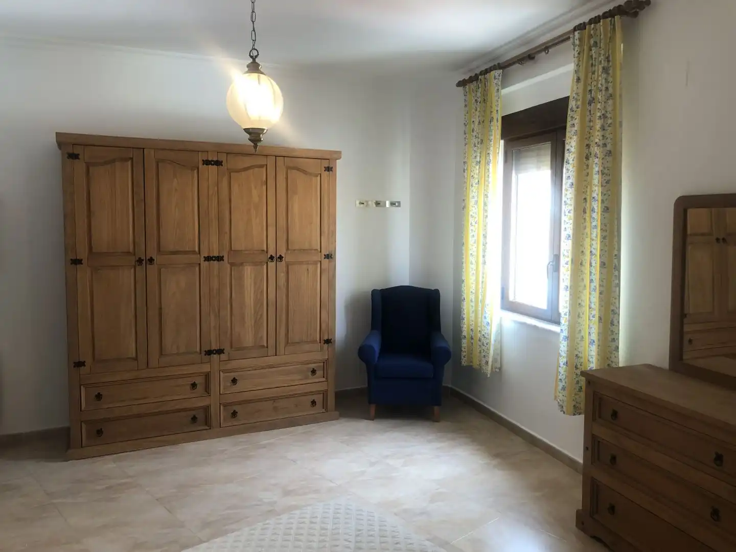 Sala de estar de Piso en venta en Hellín con Aire acondicionado, Calefacción y Trastero