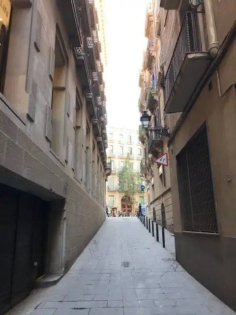 Außenansicht von Gebäude zur Miete in Barcelona