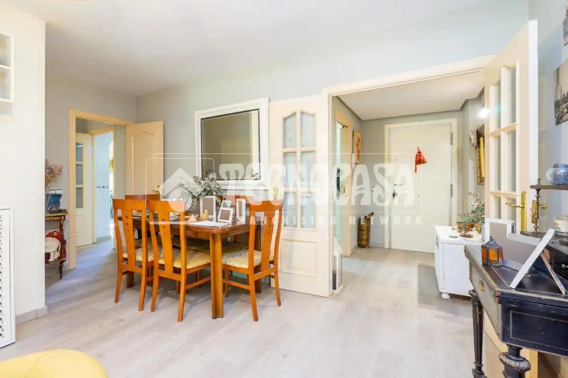 Dining room of Flat for sale in Coslada  with Heating and Storage room
