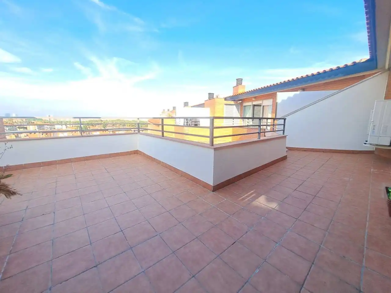 Terrassa de Dúplex de lloguer en Sant Quirze del Vallès amb Aire condicionat, Calefacció i Parquet