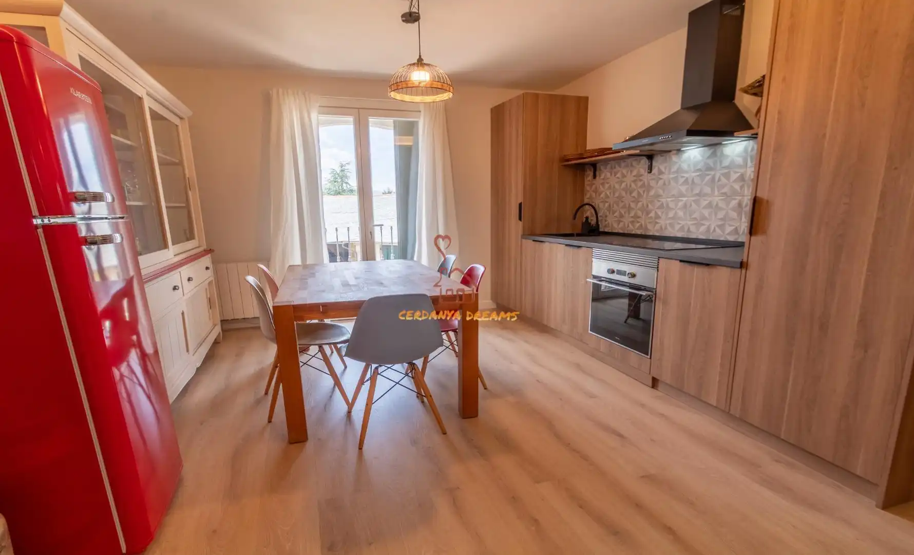 Küche von Wohnung zum Verkauf in Osséja mit Heizung, Parkett und Abstellraum