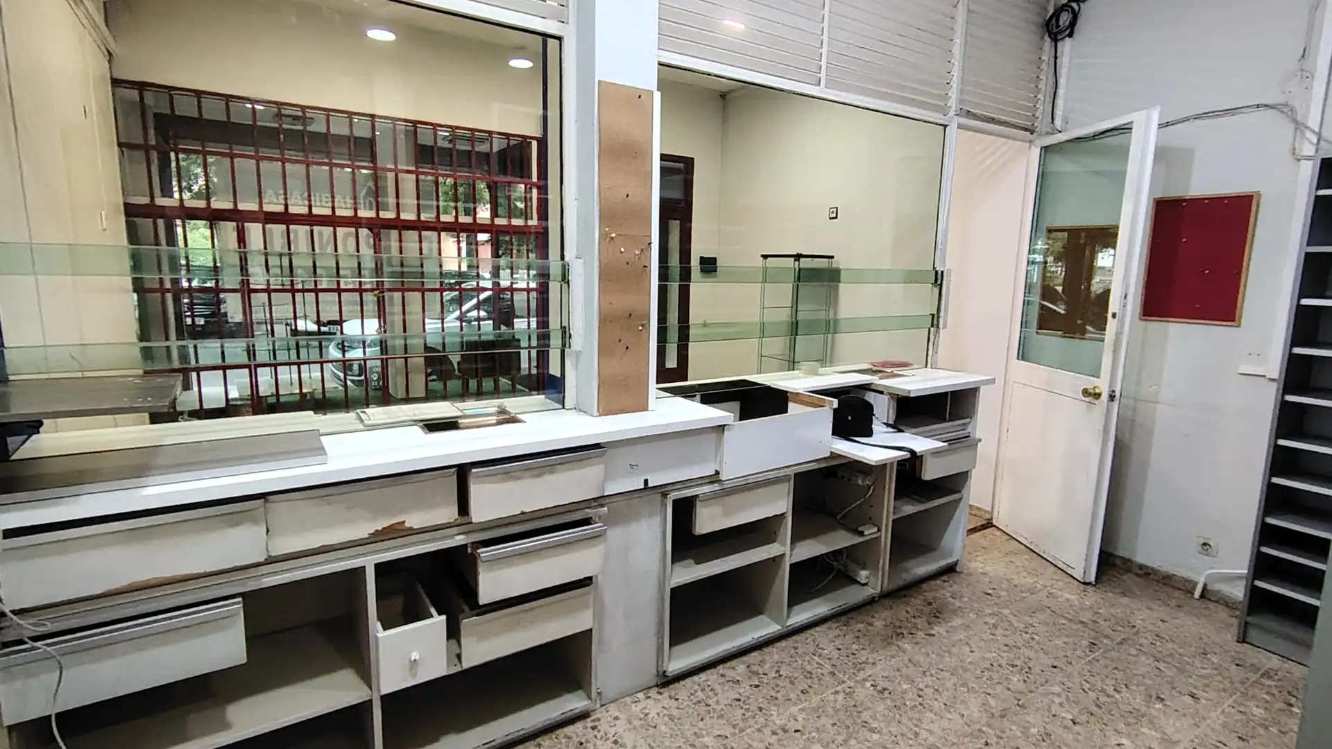 Local comercial de lloguer a Plaza de San Pedro y San Pablo 1, imagen 17
