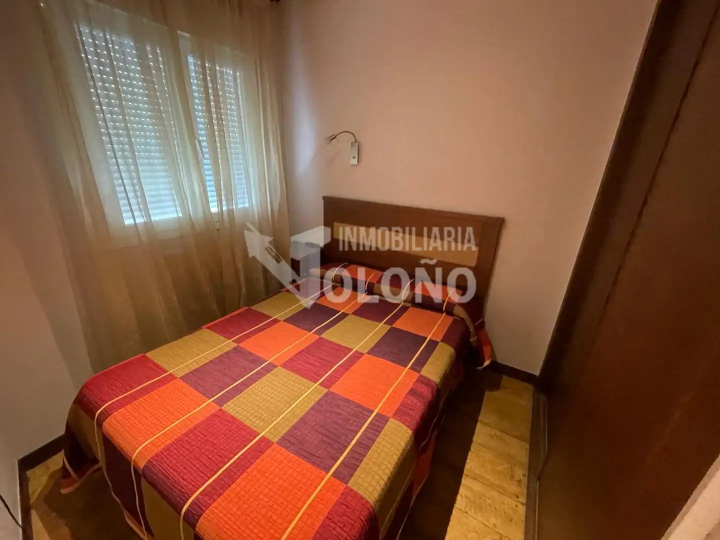 Habitación de Edificio en venta en Castañares de Rioja