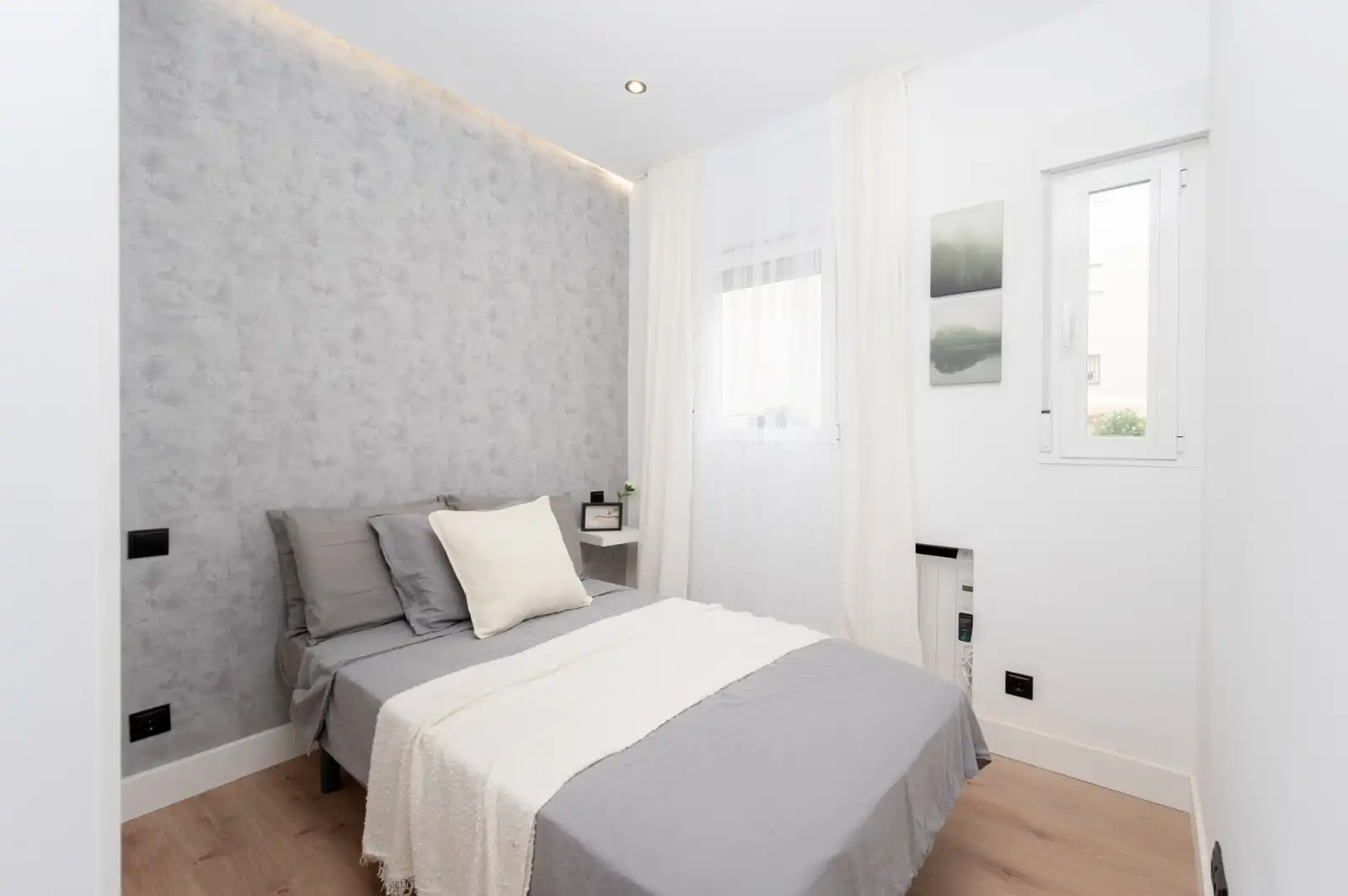 Schlafzimmer von Wohnung zur Miete in Madrid mit Klimaanlage, Heizung und Parkett