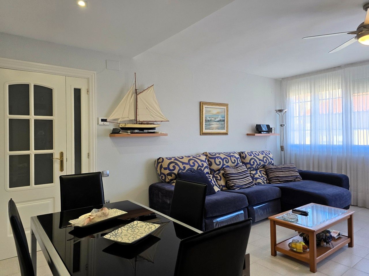 Living room of Flat for sale in L'Ametlla de Mar   with Air Conditioner, Heating and Terrace