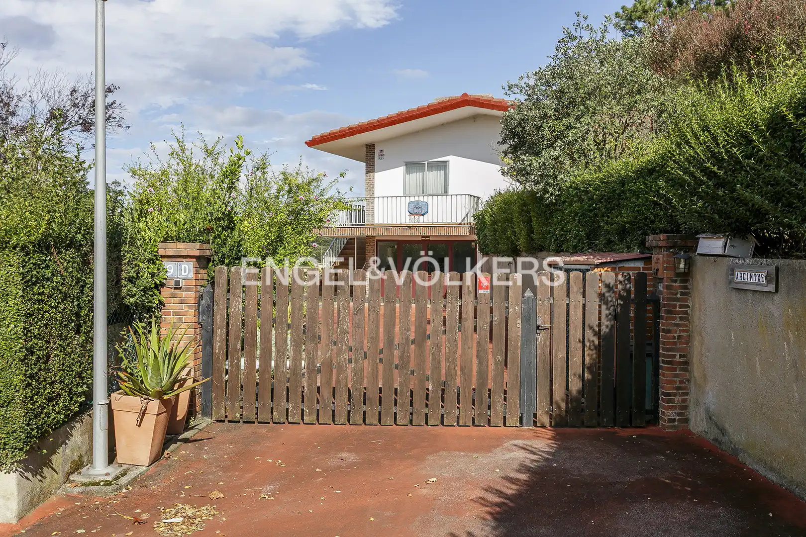 Exterior view of Houses for sale in Gorliz  with Heating, Private garden and Terrace