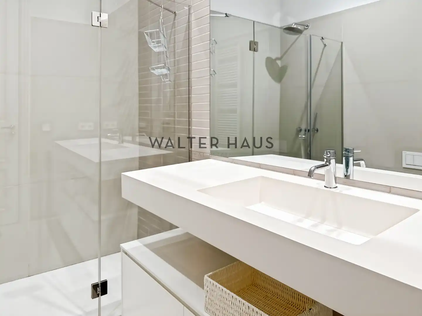 Wohnung zur Miete in Carrer de Girona, Dreta de l'Eixample