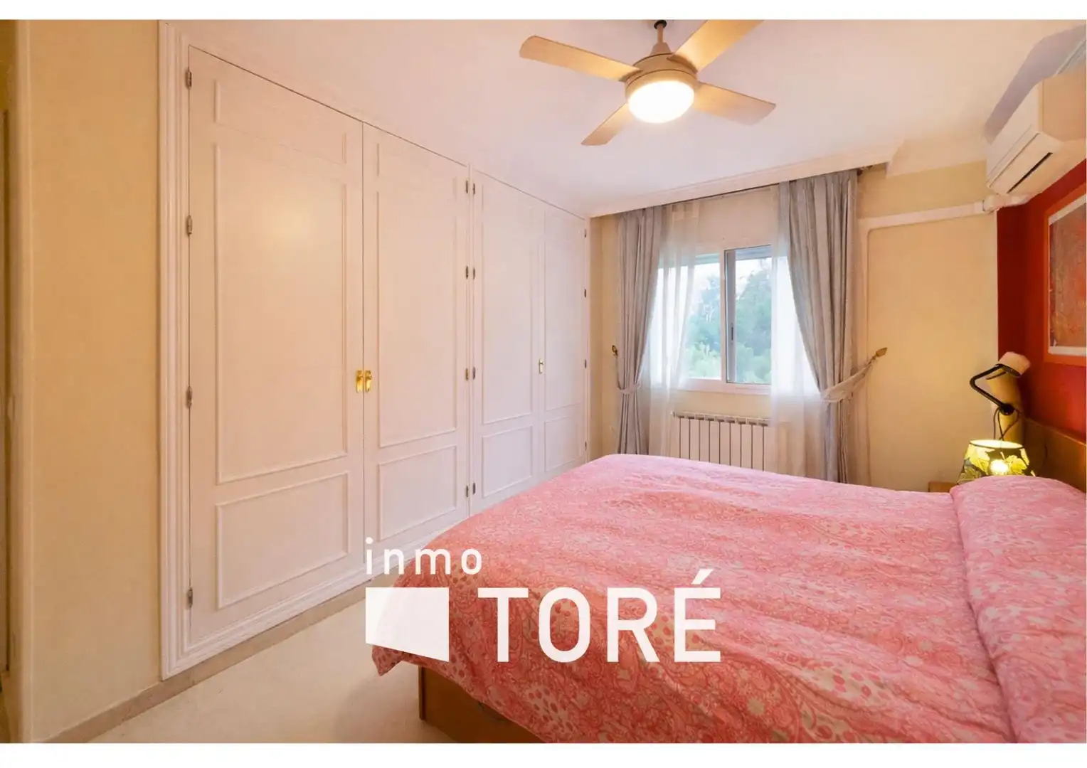 Schlafzimmer von Wohnung zum Verkauf in Málaga mit Klimaanlage, Privatgarten und Terrasse