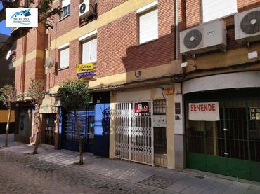 Local comercial en venda a Calle de San Salvador