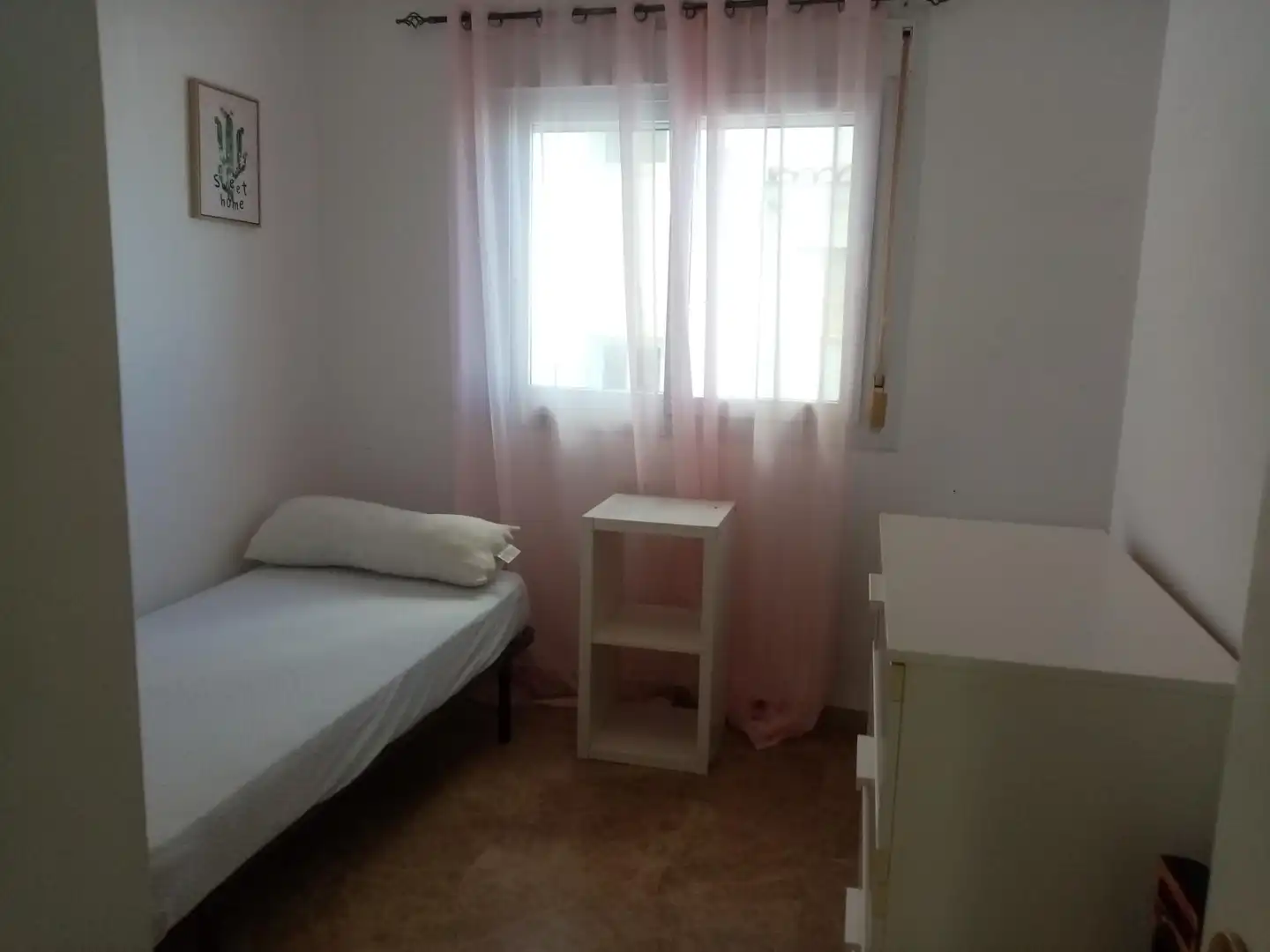 Bedroom of Flat for rent in Estepona Pueblo