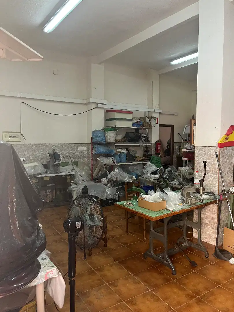 Local comercial en venta en Carrer Ramón Vicente Serrano, imagen 9