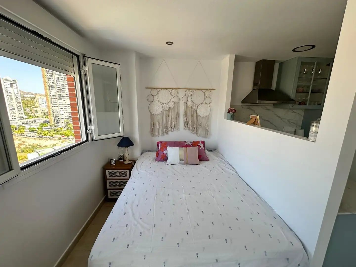 Dormitori de Estudi en venda en Finestrat amb Jardí privat, Terrassa i Moblat