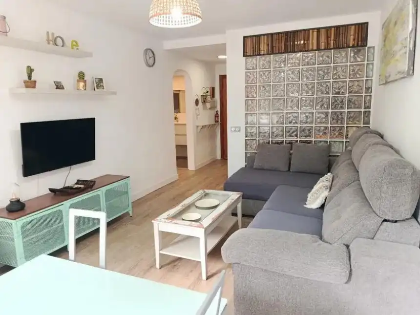 Wohnzimmer von Wohnungen zum Verkauf in Torremolinos mit Klimaanlage, Terrasse und Abstellraum