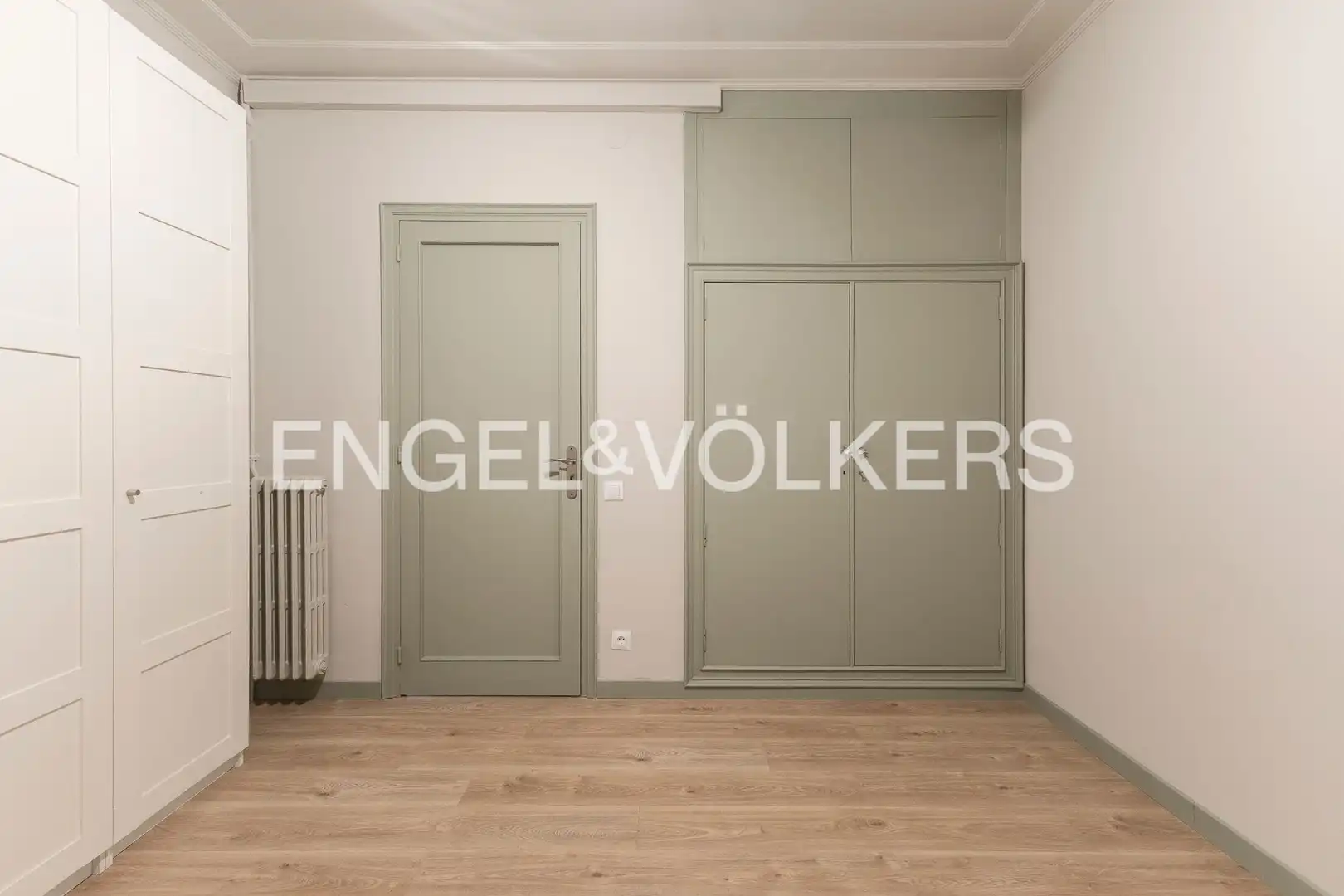Schlafzimmer von Wohnung zum Verkauf in Barcelona mit Klimaanlage, Heizung und Parkett