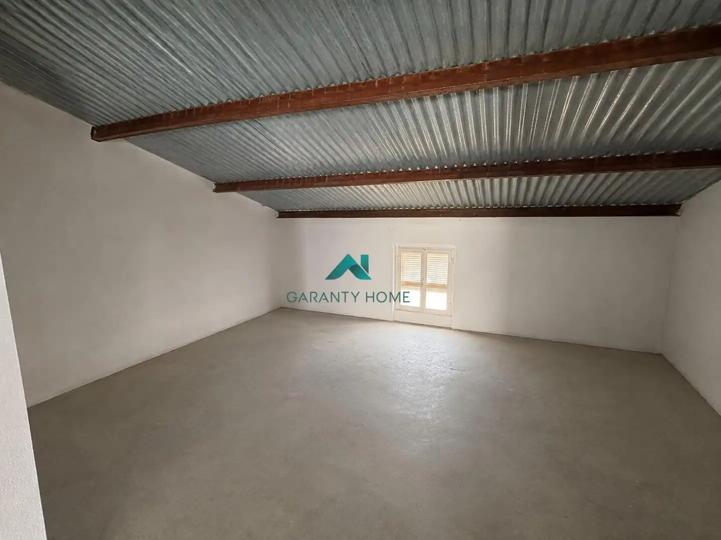 Houses for sale in Jamilena  with Air Conditioner, Terrace and Balcony