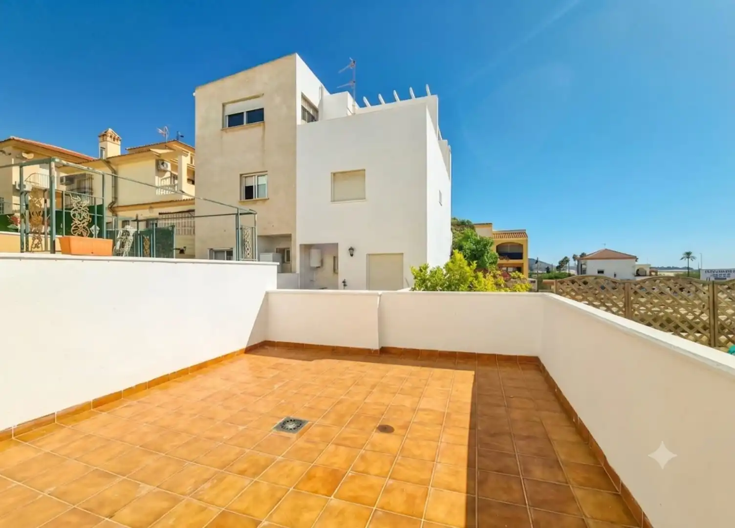 Vista exterior de Dúplex en venda en Cuevas del Almanzora amb Jardí privat, Terrassa i Traster