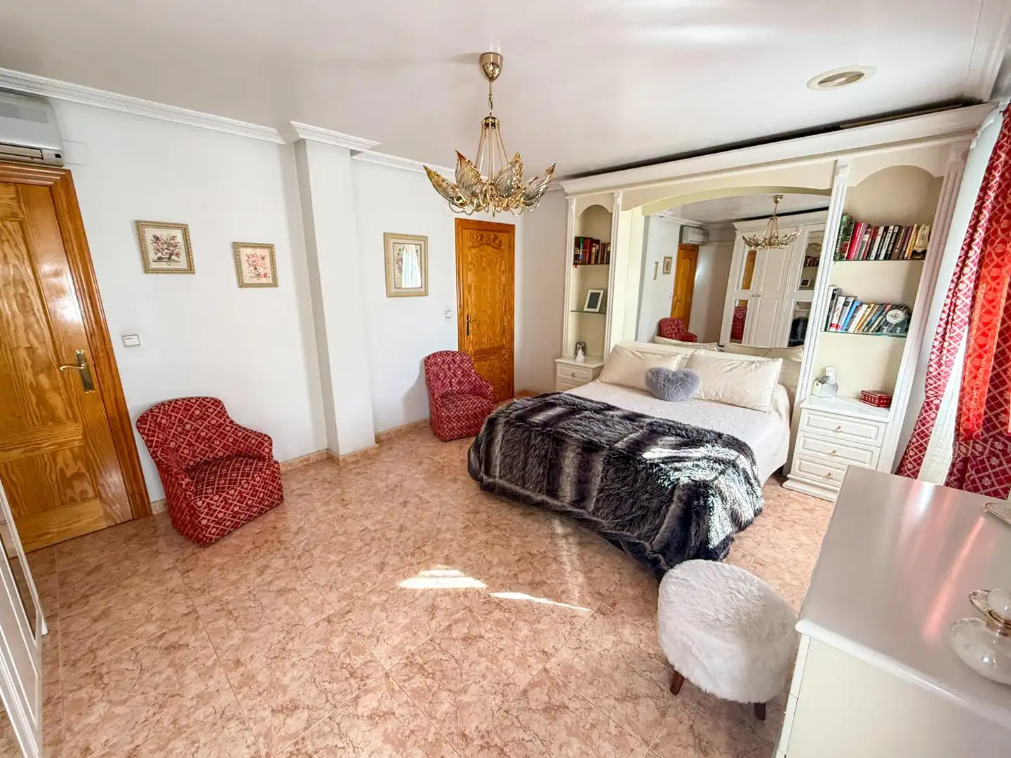 Dormitori de Casa o xalet en venda en Callosa de Segura amb Aire condicionat, Calefacció i Jardí privat