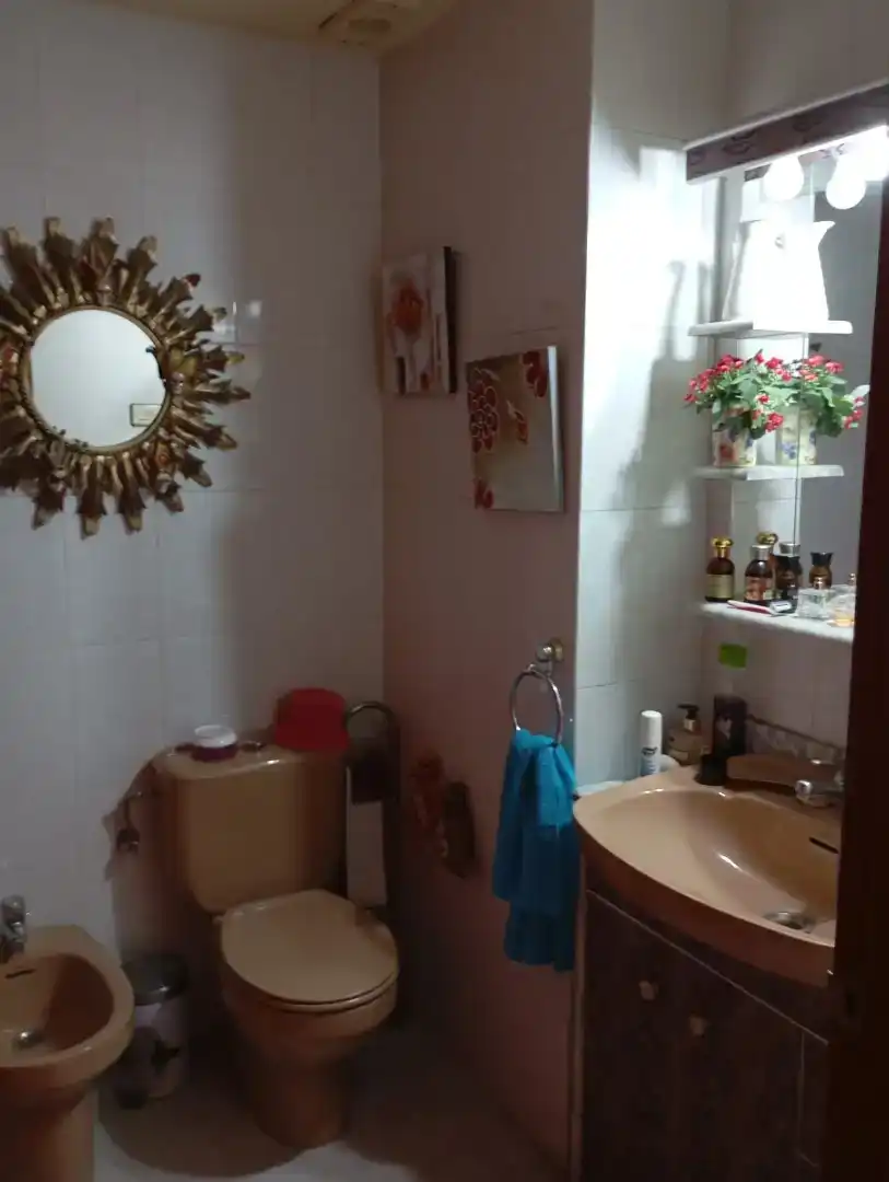 Bany de Pis en venda en La Almunia de Doña Godina  amb Balcó
