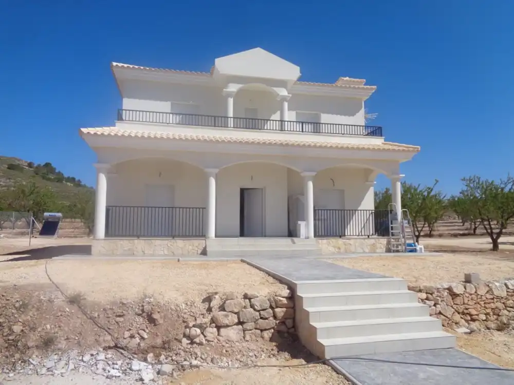 Casa en venda a El Pinós / Pinoso, imagen 3