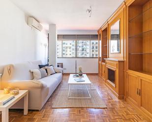 Living room of Flat to rent in  Valencia Capital  with Air Conditioner and Heating