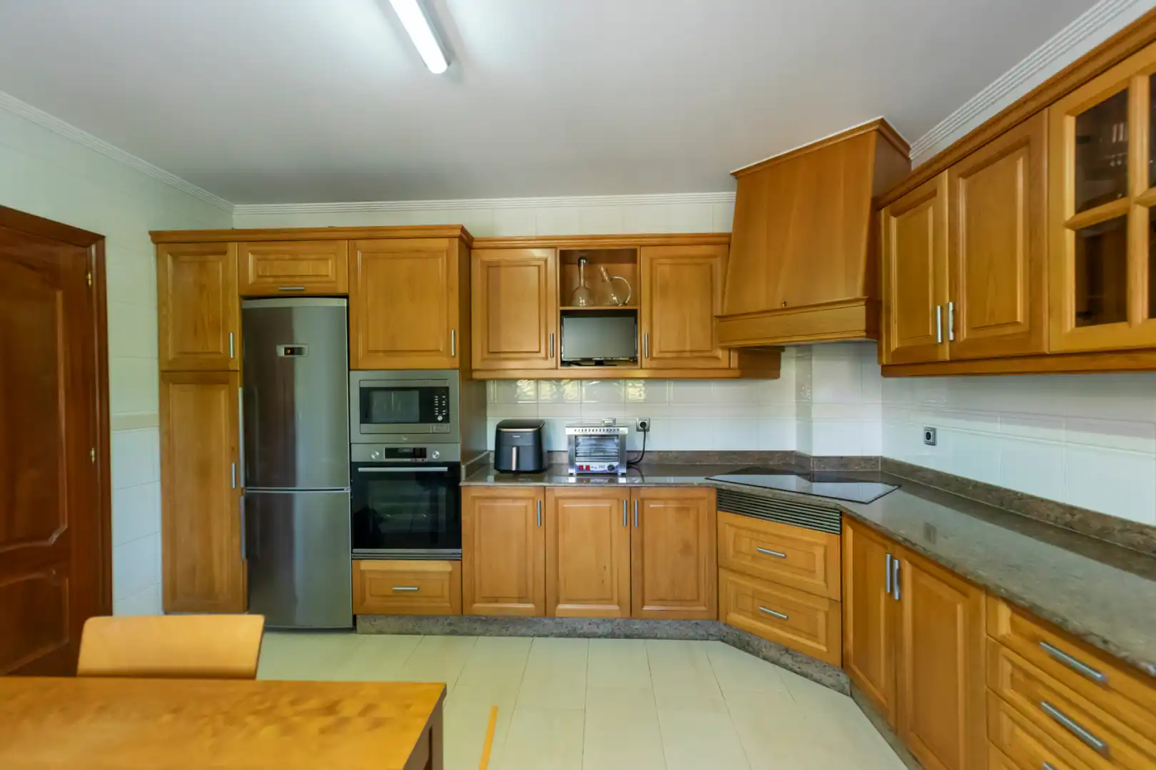 Küche von Haus oder Chalet zum Verkauf in Oleiros mit Heizung, Privatgarten und Terrasse