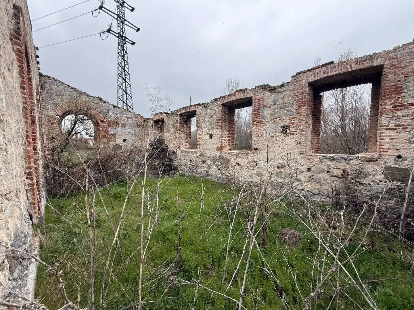 Vista exterior de Terreno industrial en venta en Ávila